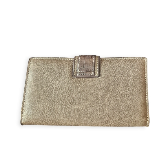 Embossed Vegan Leather Wallet - Picture 2 of 4